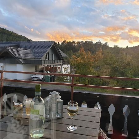 Gemuetlicher Ferienwohnung In Niedersfeld Bei Winterberg, Kostenloses Wlan Bagian luar foto