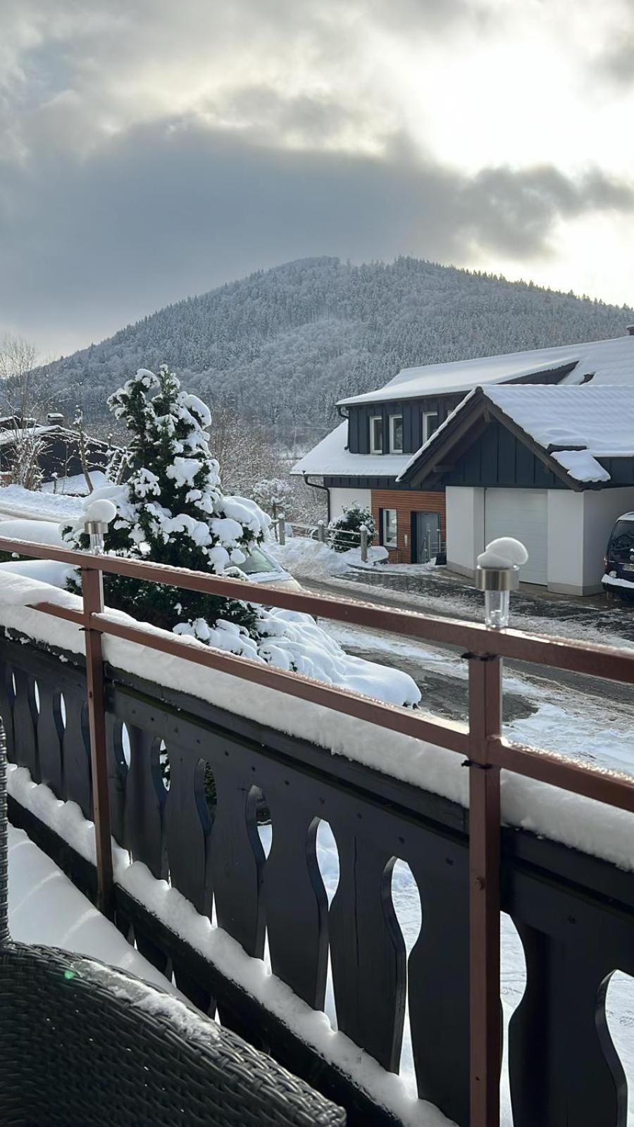 Gemuetlicher Ferienwohnung In Niedersfeld Bei Winterberg, Kostenloses Wlan Bagian luar foto